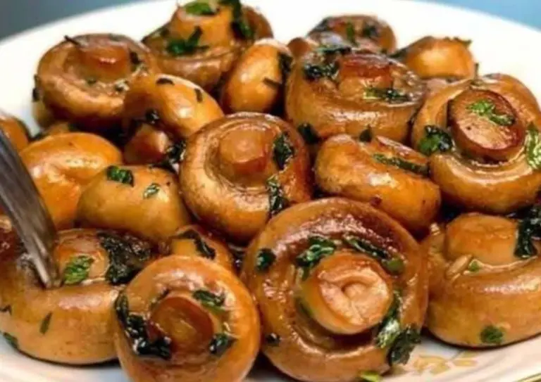 Grzyb czosnkowy pokona każdy stek. Spokojnie, nie od razu, ale spróbujesz!