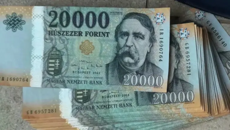 Koniec marca przynosi nagłe wzbogacenie: 6 znaków zodiaku otrzyma pieniądze.
